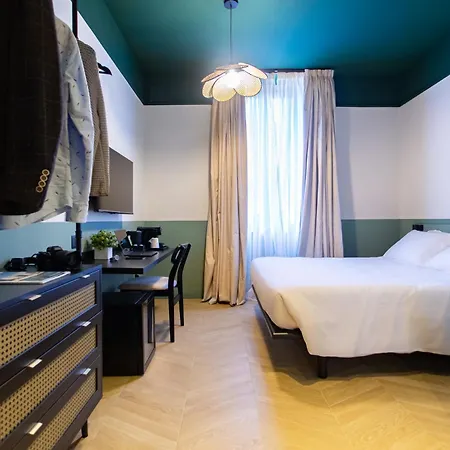 Saint Suites